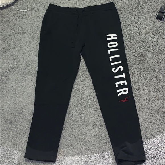 Black hollister jogger pants. - Picture 1 of 2